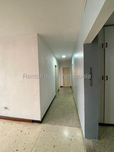 Apartamento Con Mucho Potencial En Lpg! 25-243