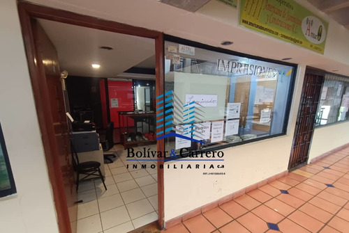 ¡este Increible Local Comercial En Venta Ubicado En El Centro De Mérida, Te Está Esperando! - Mm6-54