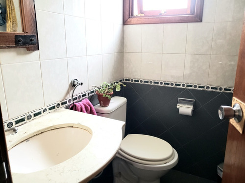 Venta De Casa En San José De Carrasco Sur 4 Dorm + Apto