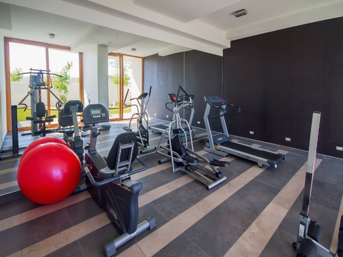 Amplio, 2 D, 94 M2 Con Vista A La Bahía De Concón