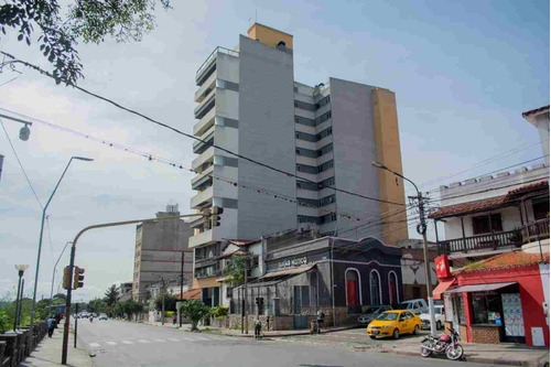 Imagen 1 de 30 de Departamento En Venta 2 Dormitorios Barrio Centro