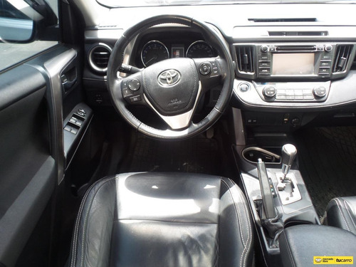 Imagen 23 de 25 de Toyota Rav 4 Wagon