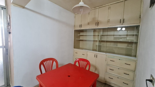 Imagen 2 de 5 de Casa Comercial En Renta Zona 11 Mariscal
