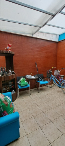 Imagen 10 de 17 de Casa Remodelada, 1 Cuadra Parque De La Pera