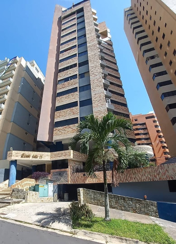 Imagen 16 de 16 de Leal Perez Vende Penthhouse Res. Bosque Encantado Urb. El Bosque - Valencia