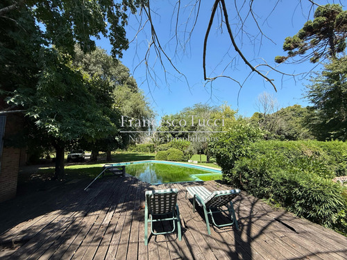Chalet En Venta 4 Ambientes Parque Leloir