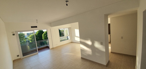 Imagen 2 de 17 de Departamento En Venta En Ramos Mejía Sur