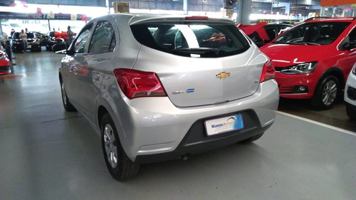 Chevrolet Onix 1.0 Mpfi Lt 8v Flex 4p Manual