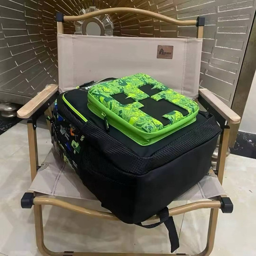Minecraft Mochila Escolar Marca Smiggle/ Diseño Videojuego Negro Estampada