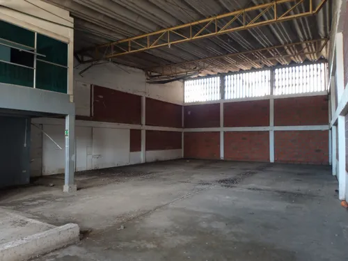 Bodega En Arriendo Risaralda, Montería