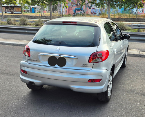Peugeot 207 1.4 Active 75cv