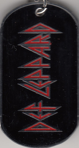 Def Leppard Dije Metalico Grabado Logo Con Cadena 60 Cms