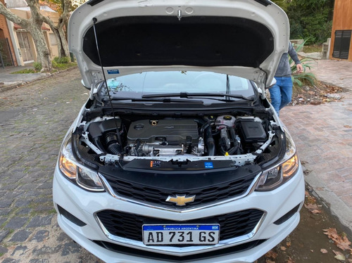 Chevrolet Cruze 1.8 Ls Mt 2019
