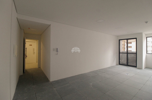 Imagem 3 de 11 de Conjunto - Comercial - 102875