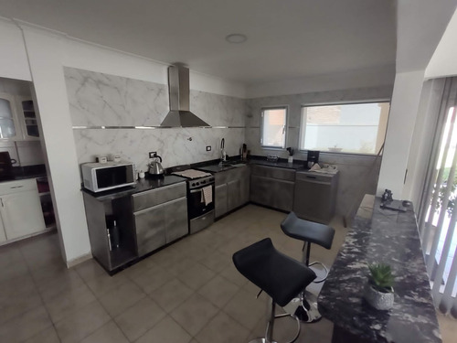 Imagen 11 de 30 de Venta Casa 3 Dormitorios Con Pileta, Cipolletti