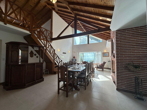 Casa En Venta 4 Dormitorios En Pinamar Norte, Oportunidad, Bosque