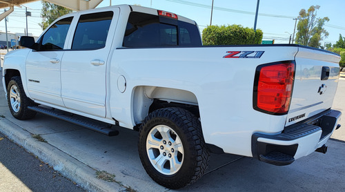 Chevrolet Cheyenne 5.4 2500 Doble Cab Lt Z71 4x4 At