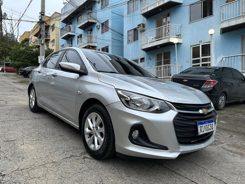Chevrolet Onix plus 1.0 Lt Turbo 4p