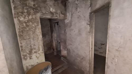 Gran Galpón De 1200m² Sobre Ruta 8 - Billinghurst