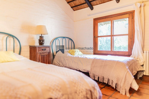 Venta Casa. Punta Del Este . Rincon Del Indio, Brava- Ref: 999