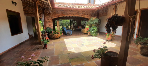 Venta De Parcela Con Linda Casa Campestre, 