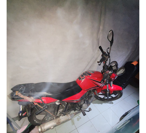 Moto Andando Y Al Día Sin Partes Ni Multas Detalles Minimos