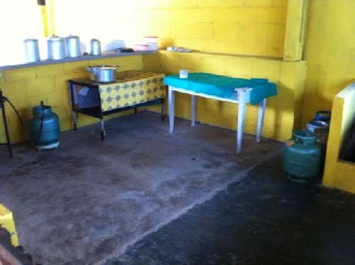 Imagem 13 de 30 de Belíssima Chácara Em Itanhaém, No Balneário Gaivota, Com Lago, Campo De Futebol, Piscina, Churrasqueira, Galinheiro, Chiqueiro, Baia Para Cavalo, Refeitório Ref: 0962/ac