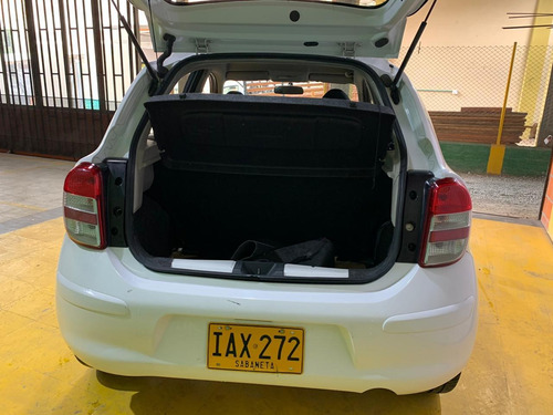 Nissan March Fe 1.6 2015