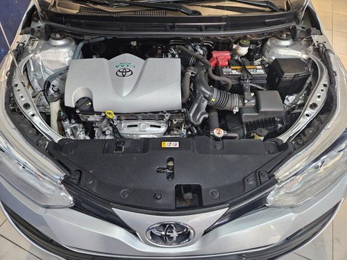 Toyota Yaris Sedán 1.5 16V FLEX SEDAN XL MULTIDRIVE