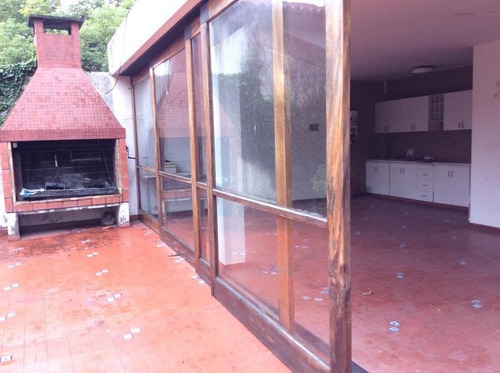 Imagen 27 de 30 de Casa De 5 Dormitorios Con Jardín Y Pileta