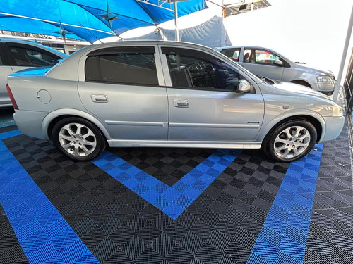 Chevrolet Astra Sed. Advant. 2.0 8V MPFI FlexP. 4p