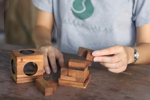 Rompecabezas De Cubo: Rompecabezas De Madera Para Adultos H