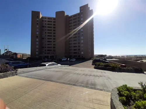 Departamento En Venta De 3 Dorm. En Algarrobo