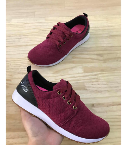 Tênis Feminino Coca-cola