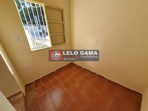 Imagem 8 de 15 de Casa Térrea - 02 Dormitórios - Garagem - Ag1268