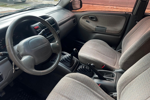 Chevrolet Grand Vitara 2.0