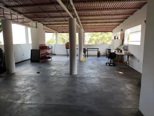 Imagen 4 de 14 de Se Vende Casa 400m2 El Llanito
