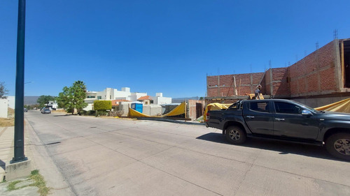 Terreno En Venta Lomas De Gran Jardín, León, Gto 656 M2