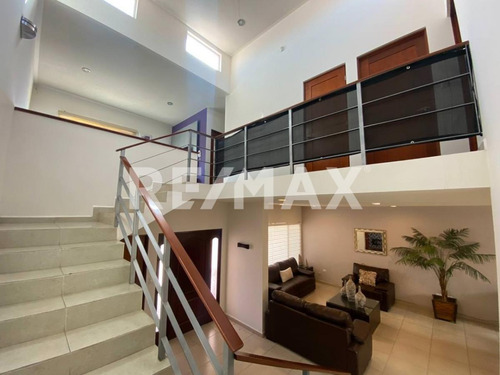 Imagen 10 de 30 de Casa En Renta - (2)