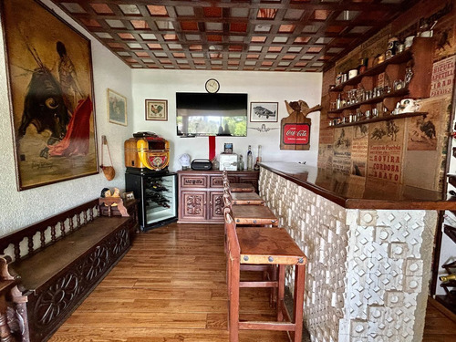 Olivar De Los Padres, Se Vende Casa Para Remodelar