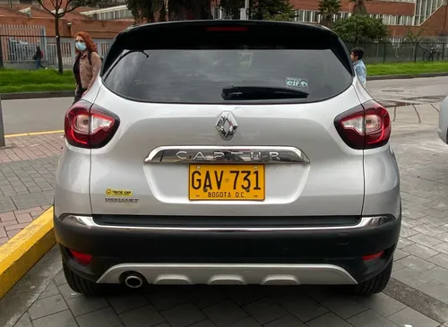 Renault Captur 2.0 Intens Automática