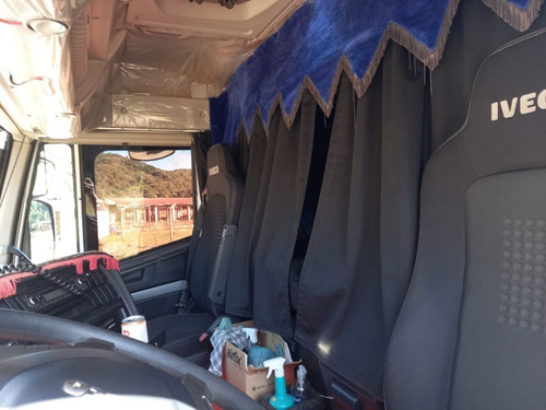 Imagem 13 de 17 de Iveco Stralis Hi Way 480 2017 6x2