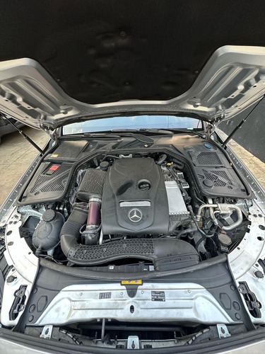 Mercedes Benz C300 2015