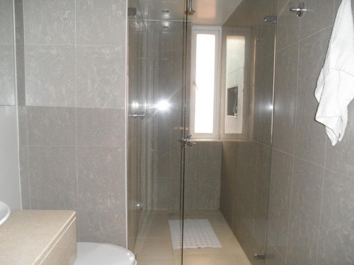 Imagen 18 de 20 de Apto Remodelado En Venta Rosales -7-