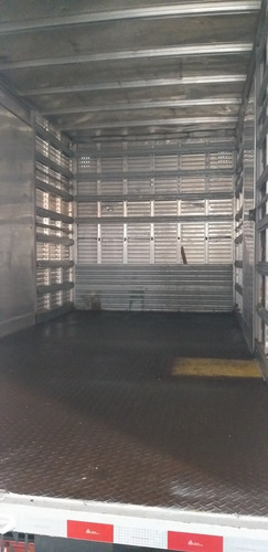 Imagem 13 de 14 de Iveco 70c17 Ano 13 Bau , Unico Dono , Baixo Km