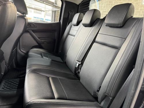 Ford Ranger 2.2 BLACK 4X2 CD 16V DIESEL 4P AUTOMÁTICO