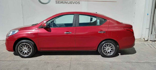 Nissan Versa 2013 4p Advance 5vel