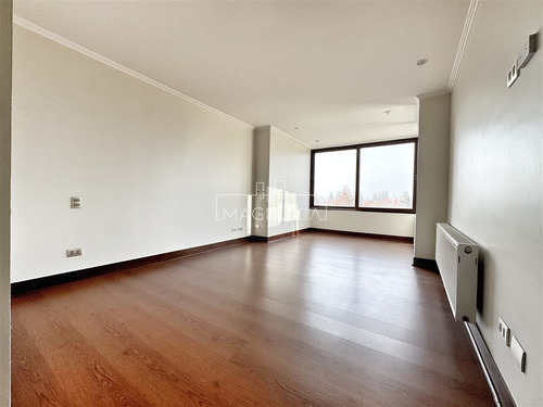 Departamento En Venta De 4 Dorm. En Lo Barnechea