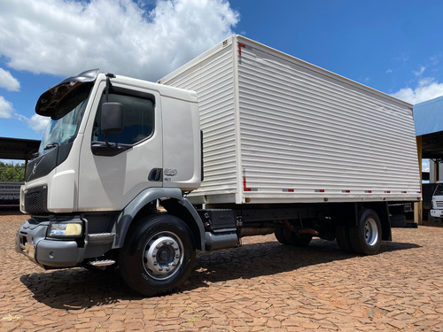 Volvo Vm 270 4x2 Cabine Leito Com Bau