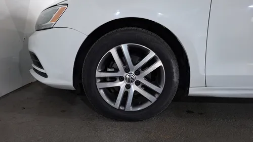 Volkswagen Jetta 2.0 LIVE TIP.